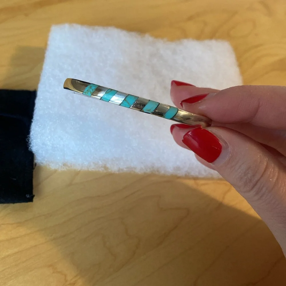 Silver bangle - Picture 3 of 13